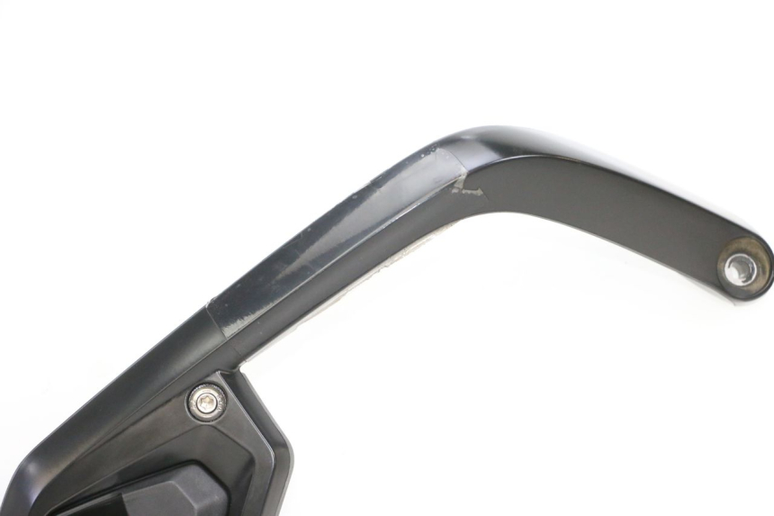 photo de LUGGAGE RACK BMW R GS 1250 (2021 - 2024) - Detailed visual inspection