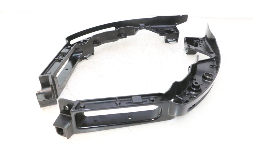 photo de LUGGAGE RACK HARLEY DAVIDSON ROAD GLIDE FLTRXSE 1920 (2018 - 2022) - Alternative perspective