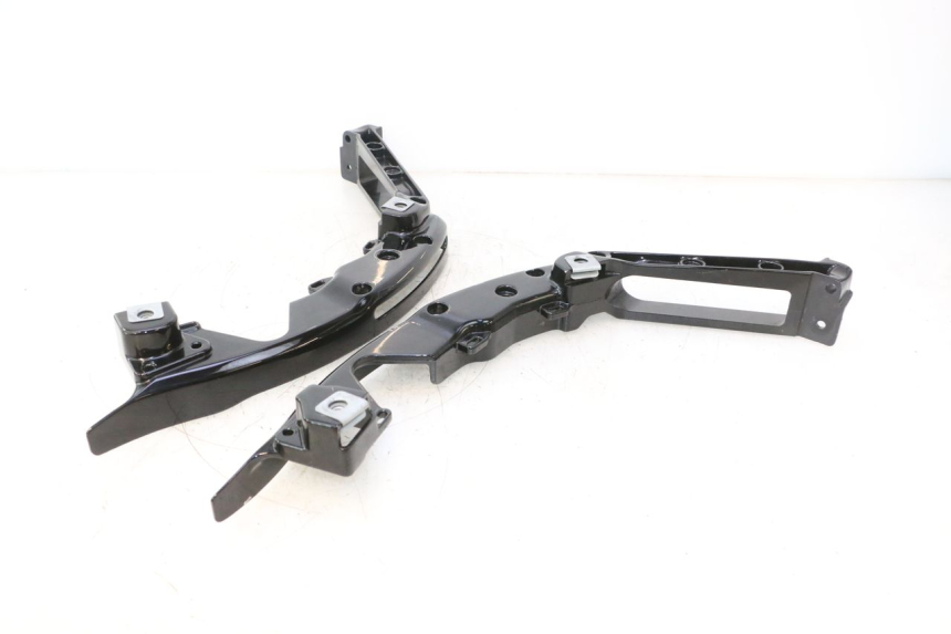 photo de LUGGAGE RACK HARLEY DAVIDSON ROAD GLIDE FLTRXSE 1920 (2018 - 2022) - Markings and original references