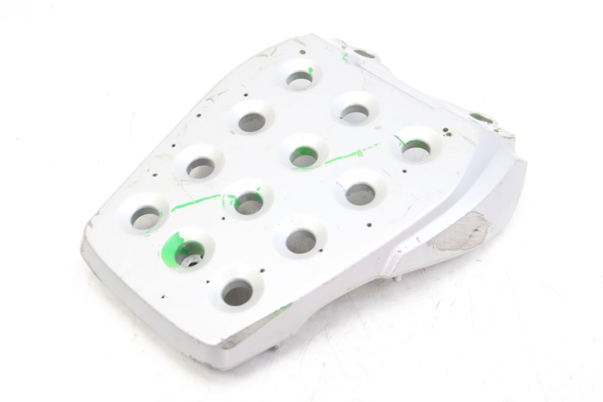 photo de LUGGAGE RACK HYOSUNG RT KARION 125 (2003 - 2007) - Alternative perspective