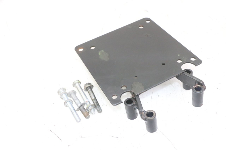 photo de LUGGAGE RACK GILERA RUNNER SL 50 (2006 - 2009) - Zoom on usage condition