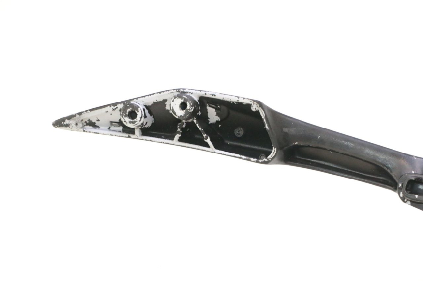 photo de LUGGAGE RACK PEUGEOT SATELIS 125 (2006 - 2009) - Detailed visual inspection