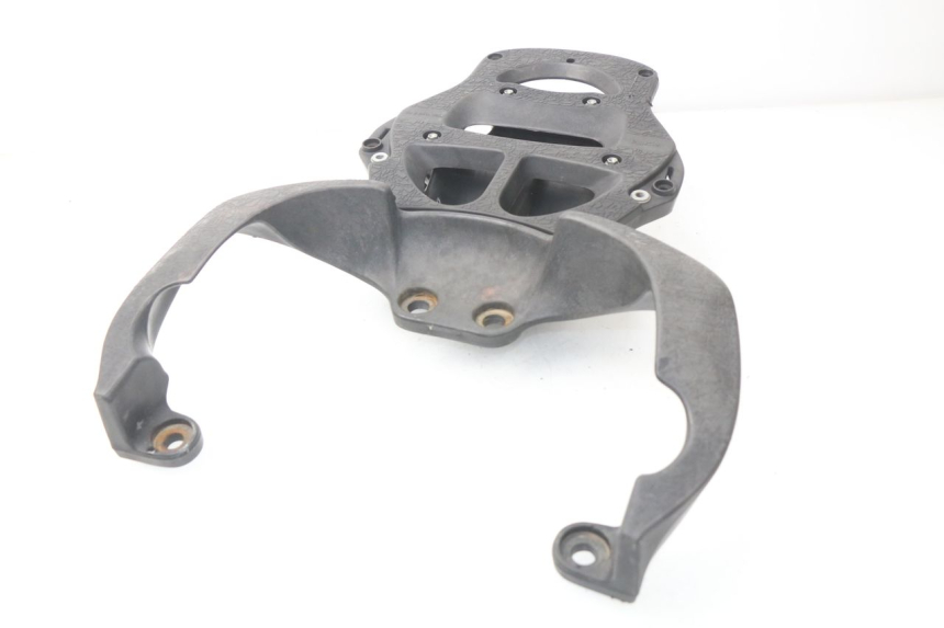 photo de LUGGAGE RACK APRILIA SCARABEO GT 125 (1999 - 2007) - Product overview