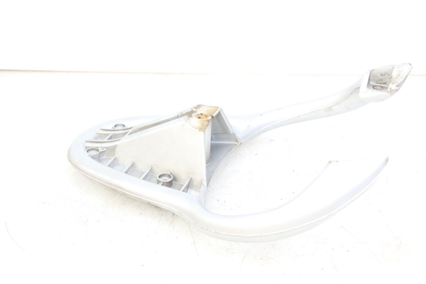 photo de LUGGAGE RACK APRILIA SCARABEO 100 (2003 - 2012) - Component detail