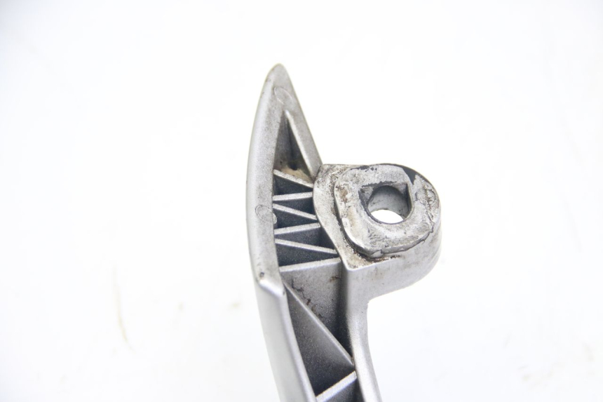 photo de LUGGAGE RACK SUZUKI SIXTEEN 125 (2008 - 2010) - Zoom on usage condition