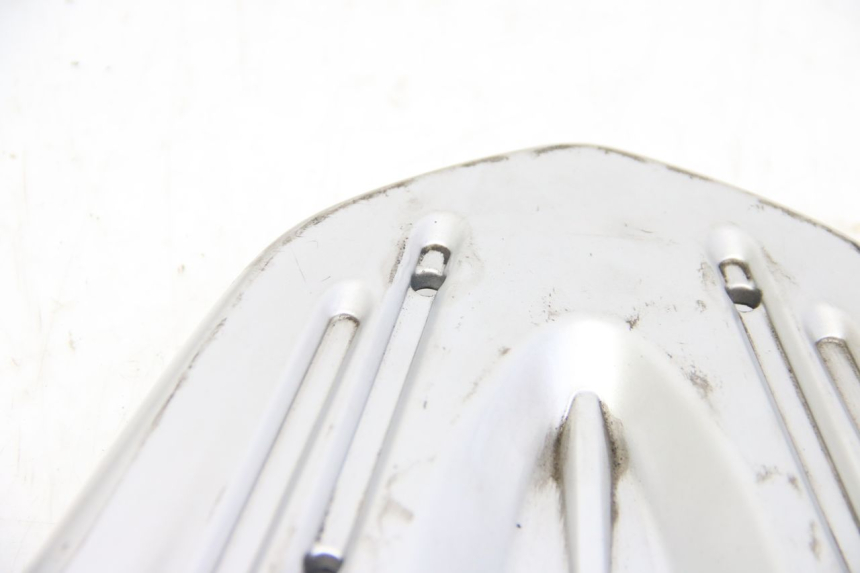 photo de LUGGAGE RACK SUZUKI SIXTEEN 125 (2008 - 2010) - Component detail