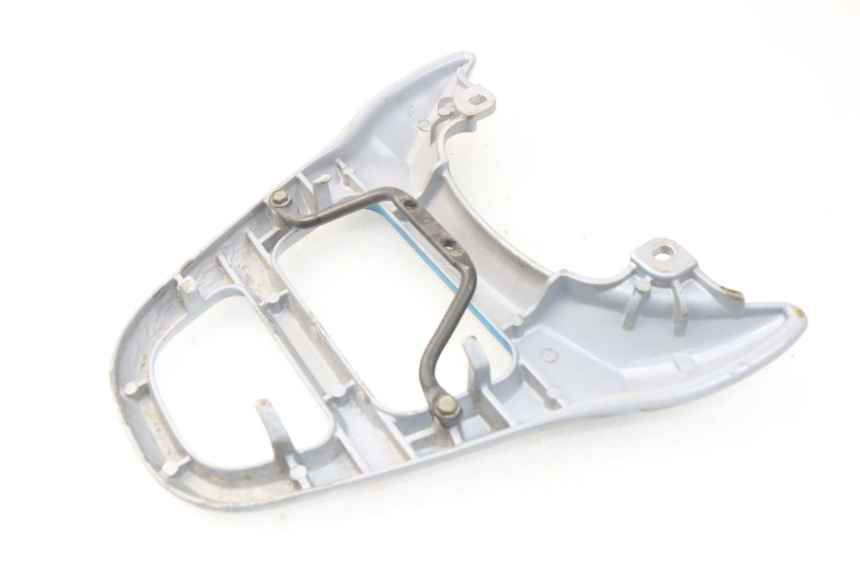 photo de LUGGAGE RACK HONDA SJ BALI 50 (1996 - 1999) - Component detail