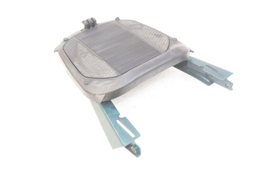 photo de LUGGAGE RACK PEUGEOT SV 125 (1991 - 1994) - Technical close-up