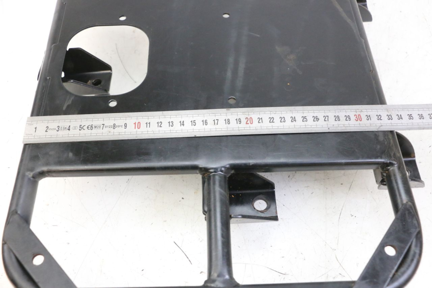 photo de LUGGAGE RACK PEUGEOT TWEET PRO CARGO 50 (2018 - 2022) - Zoom on usage condition