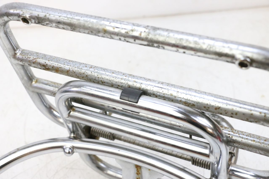 photo de LUGGAGE RACK PIAGGIO VESPA GTS SUPER IE 125 (2009 - 2016) - Product overview