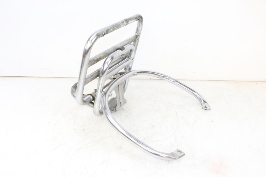 photo de LUGGAGE RACK PIAGGIO VESPA GTS SUPER IE 125 (2009 - 2016) - Markings and original references