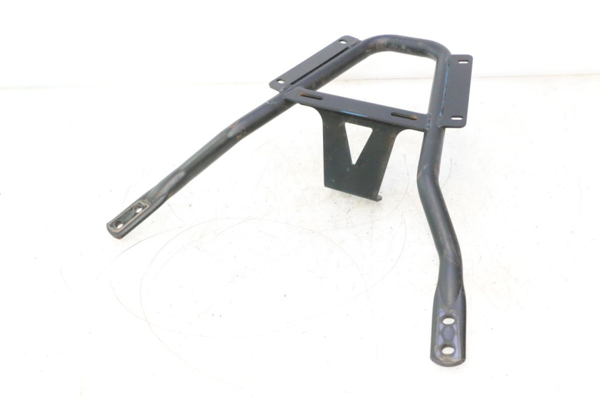 photo de LUGGAGE RACK YAMAHA XMAX X-MAX 125 (2006 - 2009) - Fixing points details