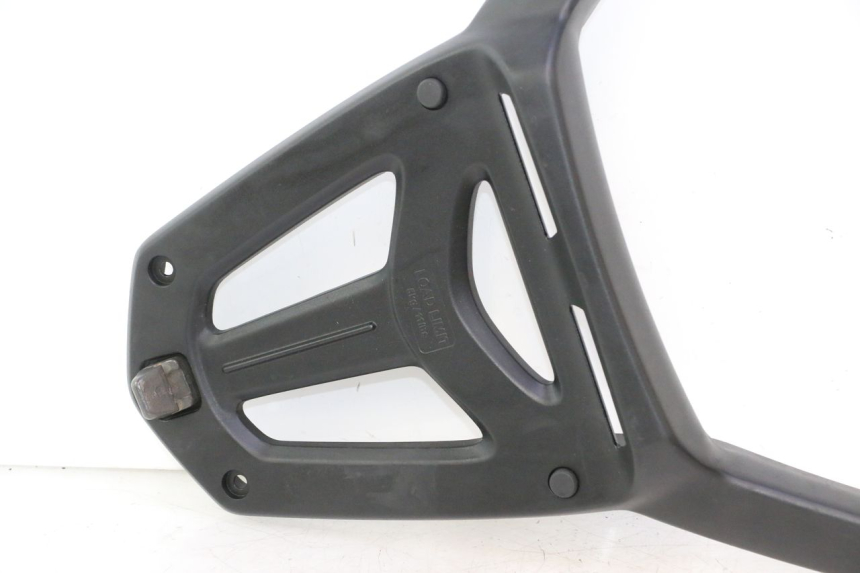 photo de LUGGAGE RACK YAMAHA X-MAX XMAX 125 (2010 - 2013) - Zoom on usage condition
