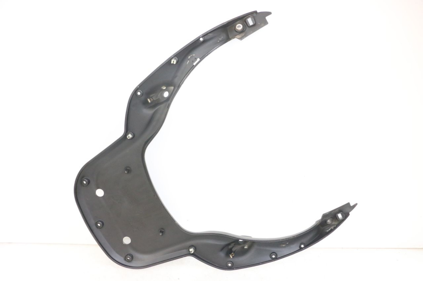 photo de LUGGAGE RACK PIAGGIO X10 125 (2012 - 2017) - Additional view of the item