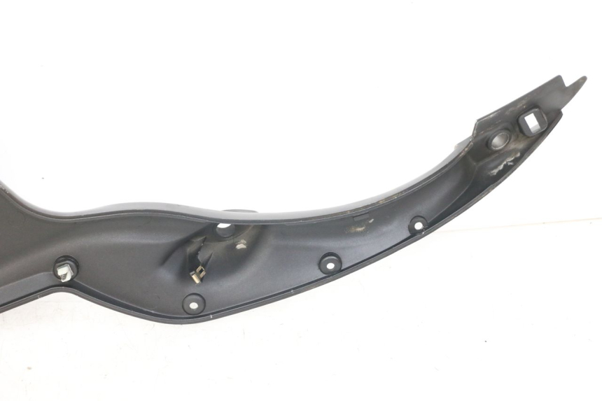 photo de LUGGAGE RACK PIAGGIO X10 125 (2012 - 2017) - Surface and material condition