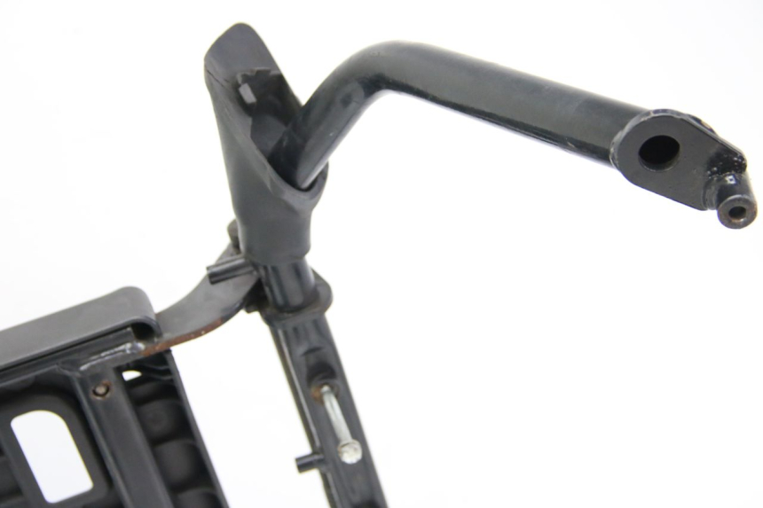 photo de LUGGAGE RACK PIAGGIO XEVO - X EVO 125 (2007 - 2017) - Zoom on usage condition