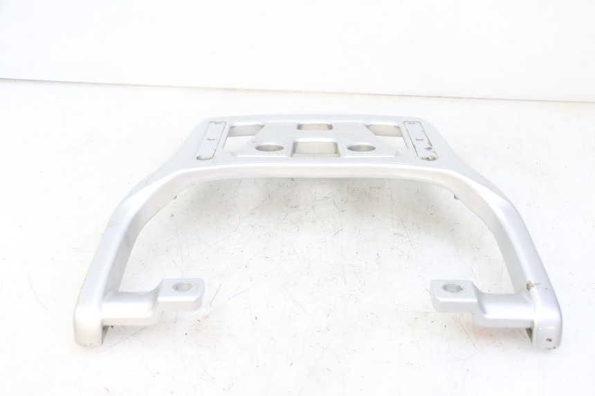 photo de LUGGAGE RACK HONDA XLV VARADERO 125 (2000 - 2006) - Fixing points details