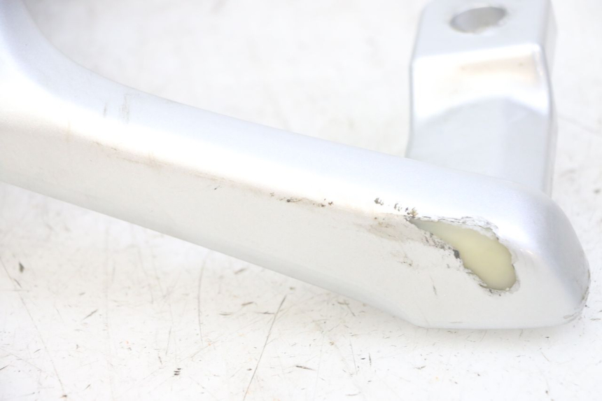 photo de LUGGAGE RACK HONDA XLV VARADERO 125 (2000 - 2006) - Surface and material condition