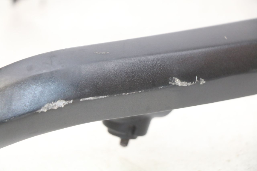 photo de LUGGAGE RACK YAMASAKI YM T 125 (2015 - 2020) - Technical close-up