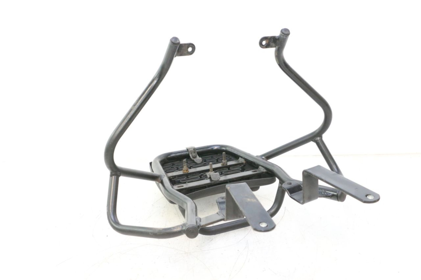photo de LUGGAGE RACK YAMAHA YP MAJESTY 125 (1998 - 2001) - Component detail