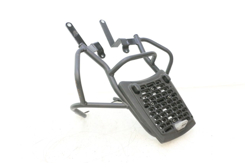 photo de LUGGAGE RACK YAMAHA YP MAJESTY 125 (1998 - 2001) - Markings and original references