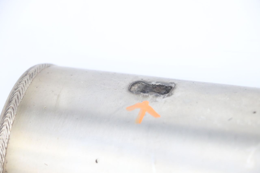 photo de Exhaust pipe KYMCO DINK STREET ABS 125 (2011 - 2018) - High-resolution close-up