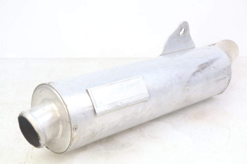 photo de RIGHT EXHAUST PIPE HONDA CBR F SC25 1000 (1989 - 1992) - High-resolution close-up