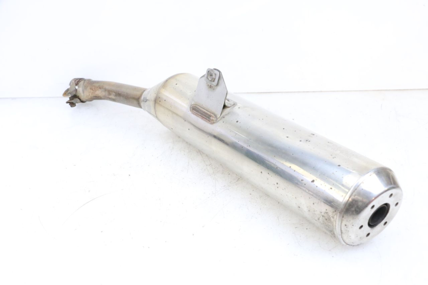 photo de RIGHT EXHAUST YAMAHA FJR ABS 1300 (2006 - 2012) - Fixing points details