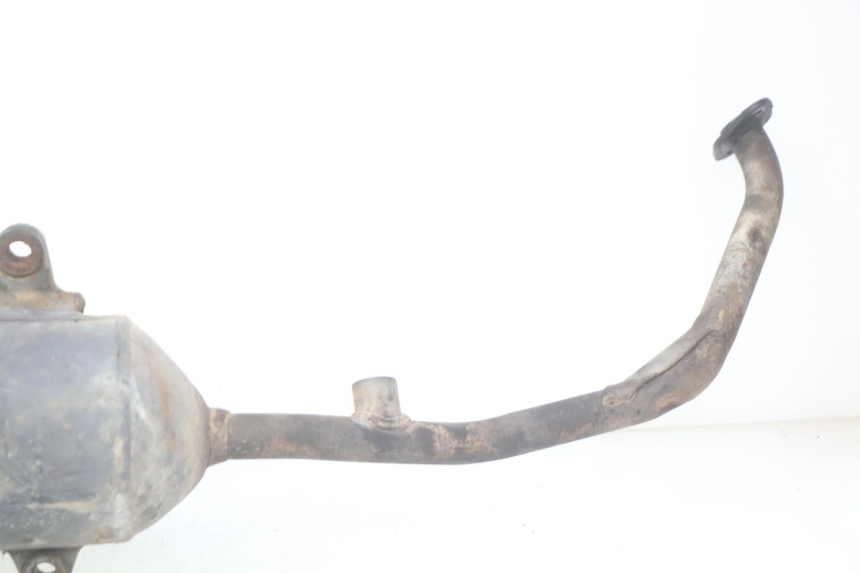 photo de EXHAUST PIPE HONDA FES PANTHEON 125 (2003 - 2007) - Focus on structure