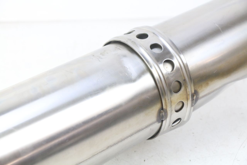 photo de EXHAUST PIPE YAMAHA FZS FAZER 600 (1998 - 2001) - Alternative perspective