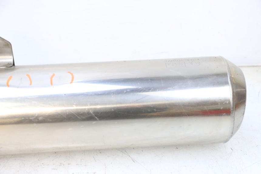 photo de LEFT EXHAUST YAMAHA FJR ABS 1300 (2006 - 2012) - Alternative angle