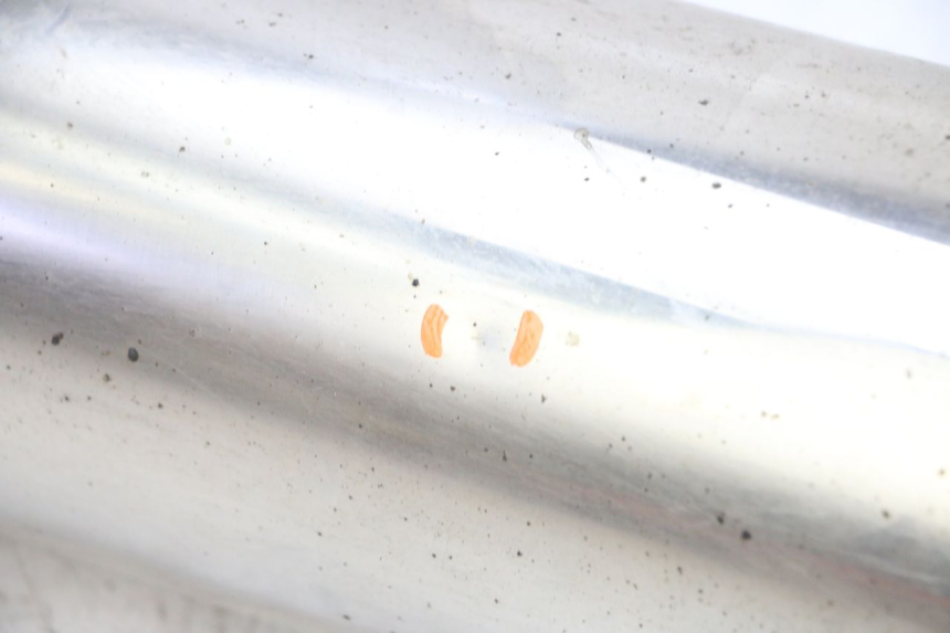 photo de LEFT EXHAUST YAMAHA FJR ABS 1300 (2006 - 2012) - Surface and material condition