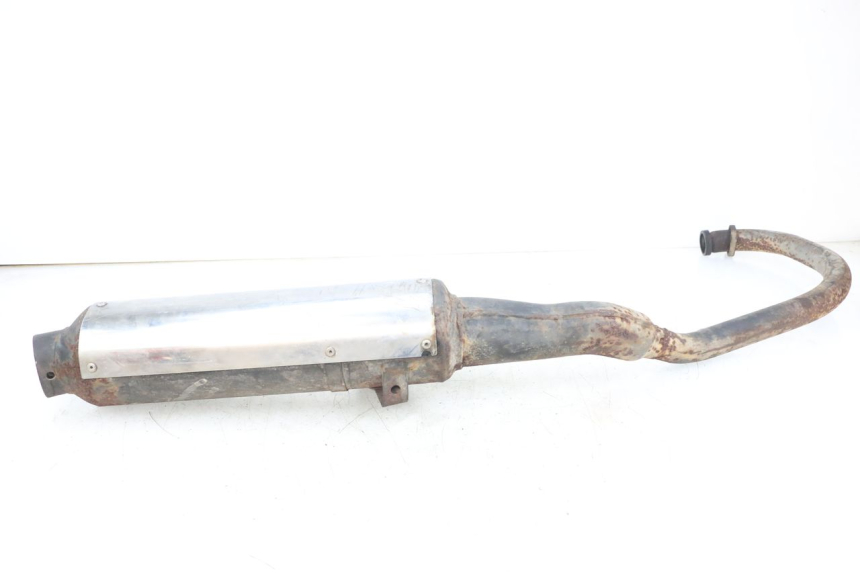 photo de Exhaust pipe HYOSUNG GF 125 (2001 - 2005) - Technical close-up