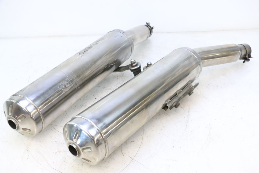 photo de EXHAUST KAWASAKI GPX F ZX750F 750 (1986 - 1990) - Focus on structure