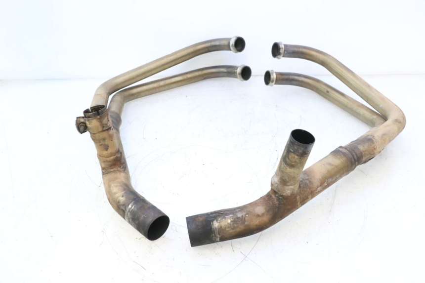 photo de EXHAUST KAWASAKI GPX F ZX750F 750 (1986 - 1990) - Alternative angle