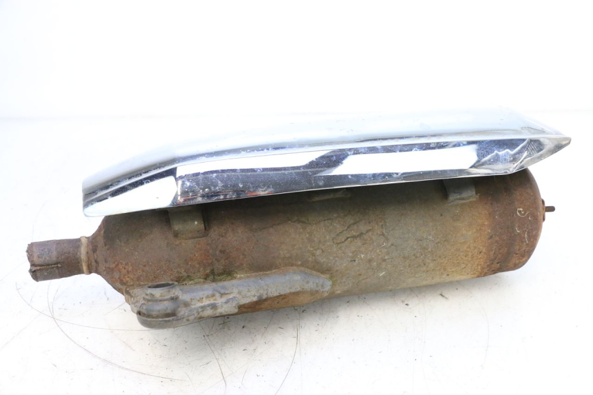 photo de EXHAUST SYM GTS EVO 125 (2009 - 2013) - Fixing points details