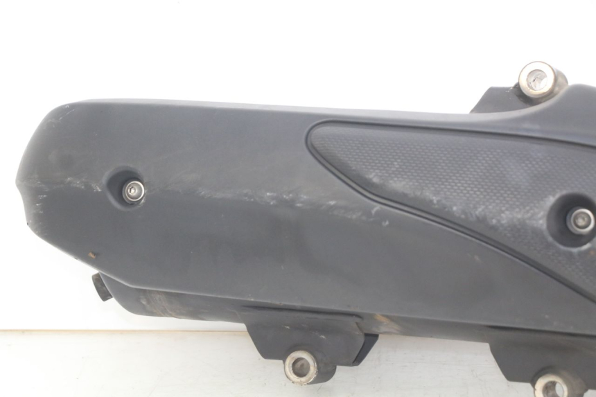 photo de EXHAUST PIPE YAMAHA HW XENTER 125 (2011 - 2017) - Detailed visual inspection