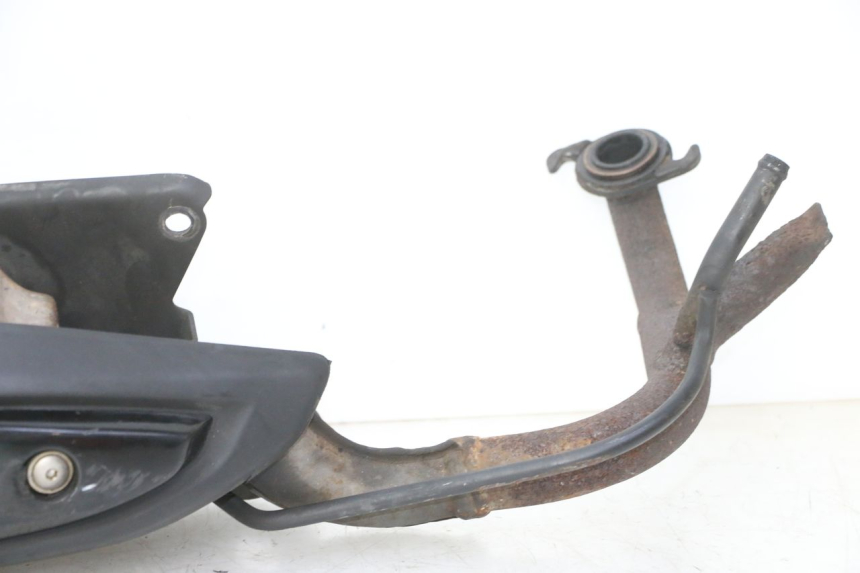 photo de EXHAUST PIPE PEUGEOT KISBEE 2T 50 (2010 - 2017) - High-resolution close-up