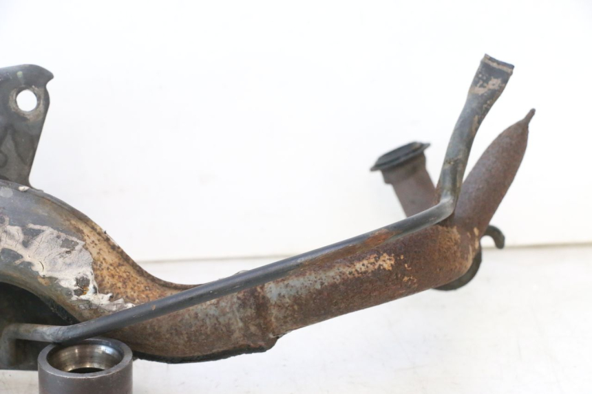 photo de EXHAUST PIPE PEUGEOT KISBEE 2T 50 (2010 - 2017) - Technical close-up