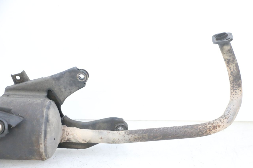 photo de EXHAUST PIPE PEUGEOT KISBEE 4T 50 (2010 - 2017) - Distinctive features