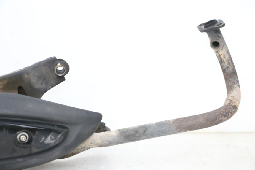 photo de EXHAUST PIPE PEUGEOT KISBEE 4T 50 (2018 - 2022) - Alternative angle