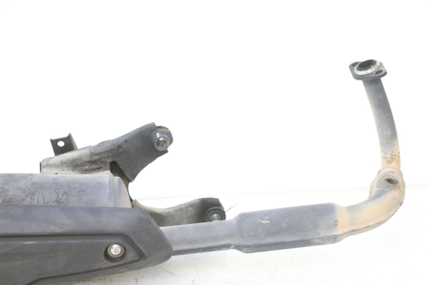 photo de EXHAUST PEUGEOT KISBEE 4T 50 (2023 - 2026) - Detailed visual inspection