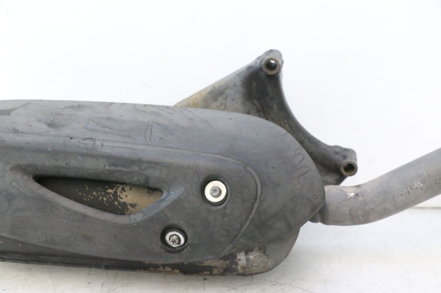 photo de EXHAUST PIAGGIO LIBERTY IGET 4T 50 (2021 - 2025) - Zoom on usage condition