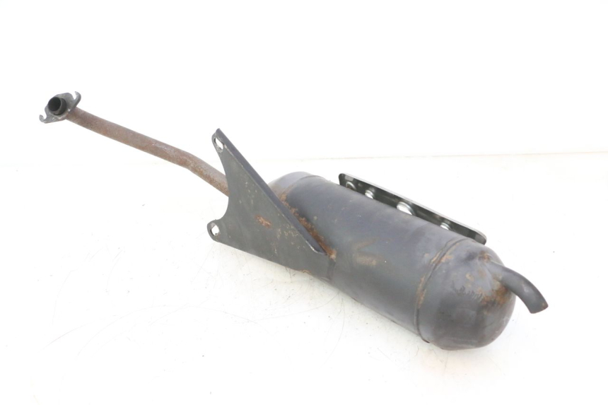 photo de EXHAUST SYM MIO 50 (2005 - 2010) - Fixing points details