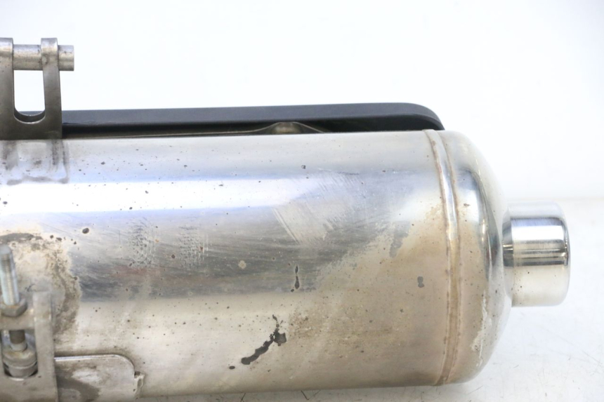 photo de EXHAUST PIPE PIAGGIO MP3 500 (2011 - 2015) - Alternative angle