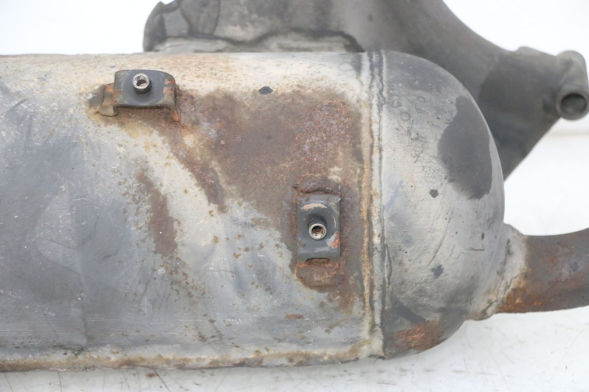 photo de EXHAUST PIAGGIO NEW TYPHOON 50 (2010 - 2017) - Detailed visual inspection