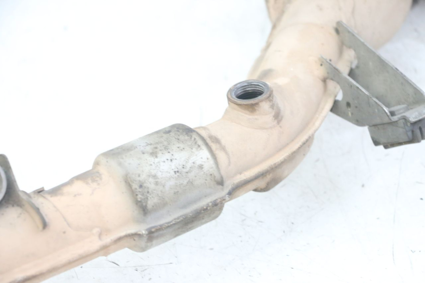 photo de EXHAUST HONDA NTV DEAUVILLE ABS 700 (2007 - 2016) - Fixing points details