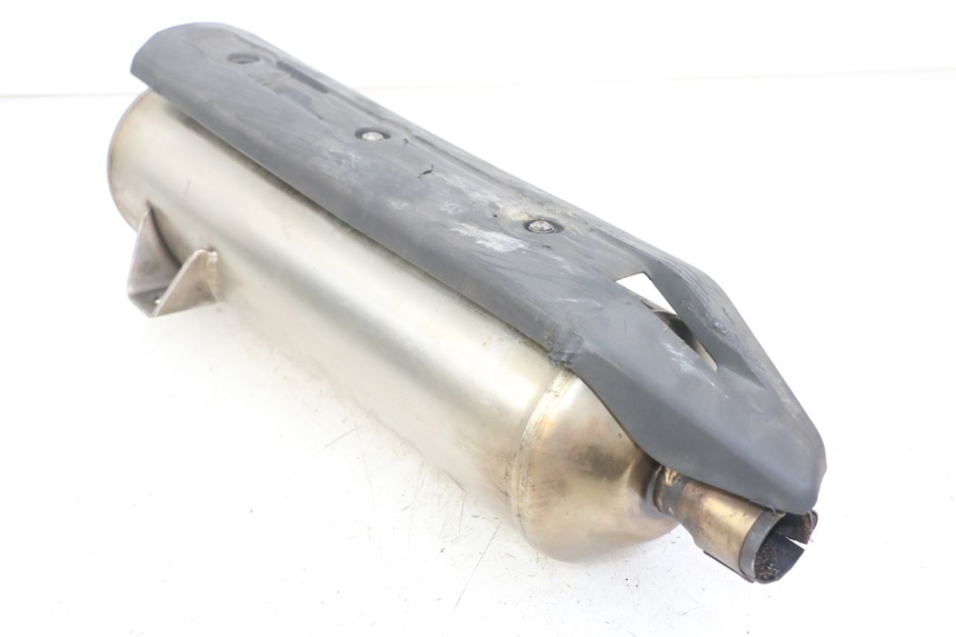 photo de EXHAUST PIPE PEUGEOT SATELIS 125 (2010 - 2012) - Distinctive features