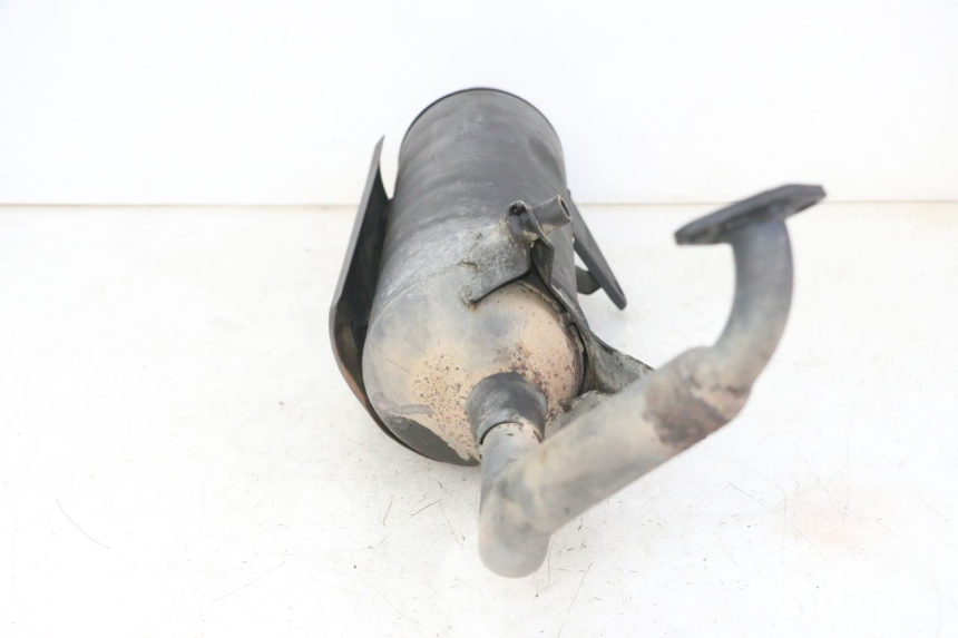 photo de EXHAUST PEUGEOT VIVACITY 125 (2010 - 2017) - Fixing points details