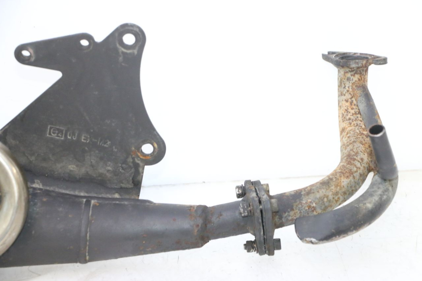 photo de EXHAUST PIPE KEEWAY RY6 2T 50 (2011 - 2019) - High-resolution close-up